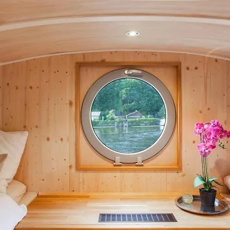 Hotel na wodzie Hausboot Vom Feinsten Berlin