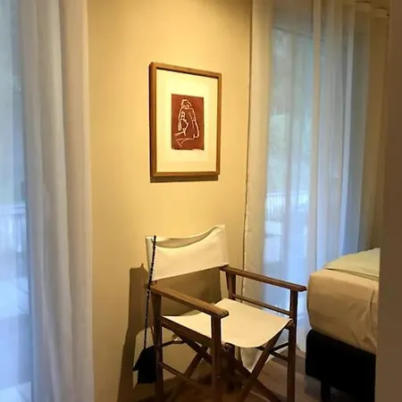 Úszó hotel Hausboot Vom Feinsten Berlin