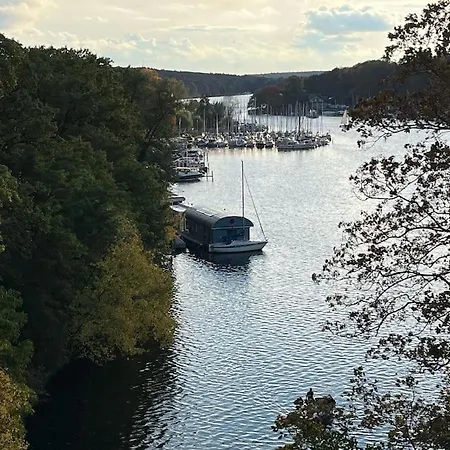 Hausboot Vom Feinsten بوتيل