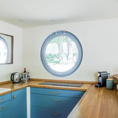 Hausboot Vom Feinsten * Berlin