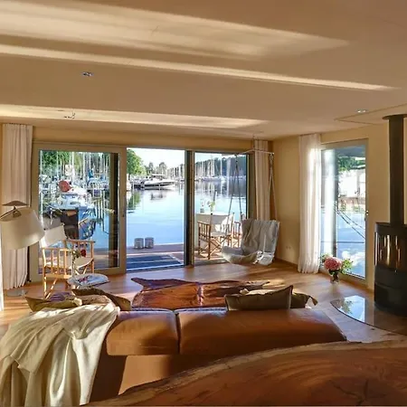 Botel Hausboot Vom Feinsten Berlin