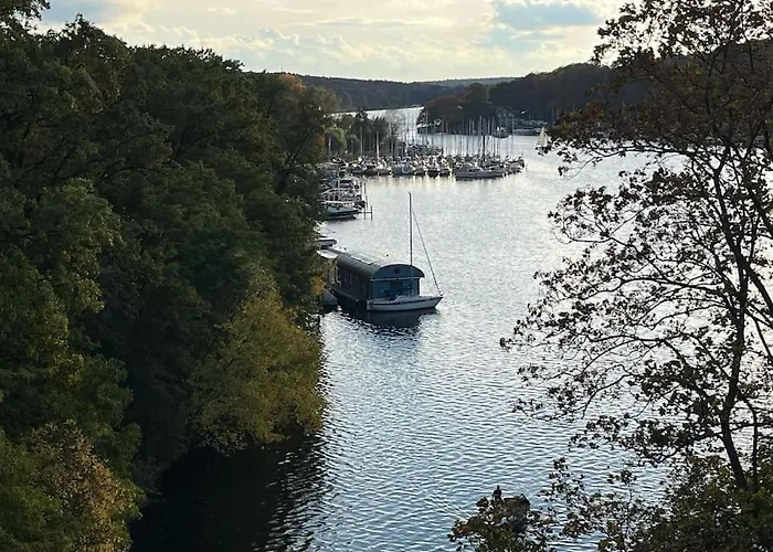 Hausboot Vom Feinsten Bådhotel